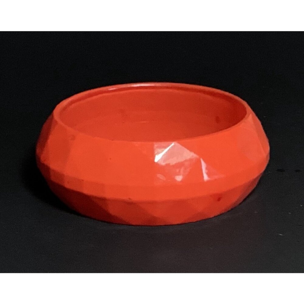 Vintage 1980s Chunky Faceted Orange Lucite Bangle Bracelet Opaque - Picture 2 of 7